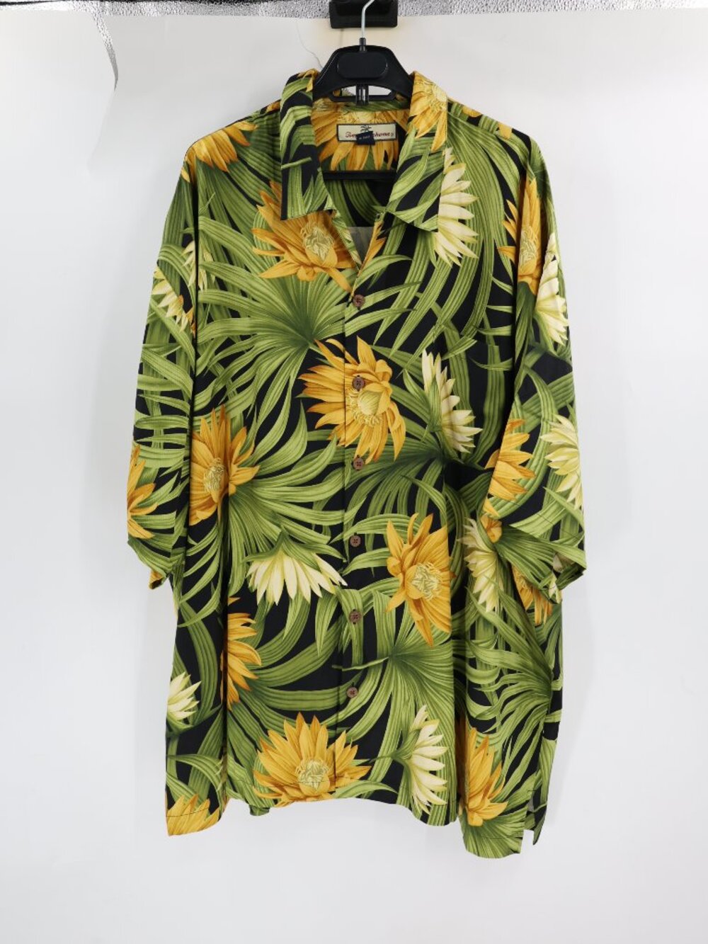 Tommy Bahama Hawaiian Shirt Mens 2XL Silk camp floral print leaf loop collar